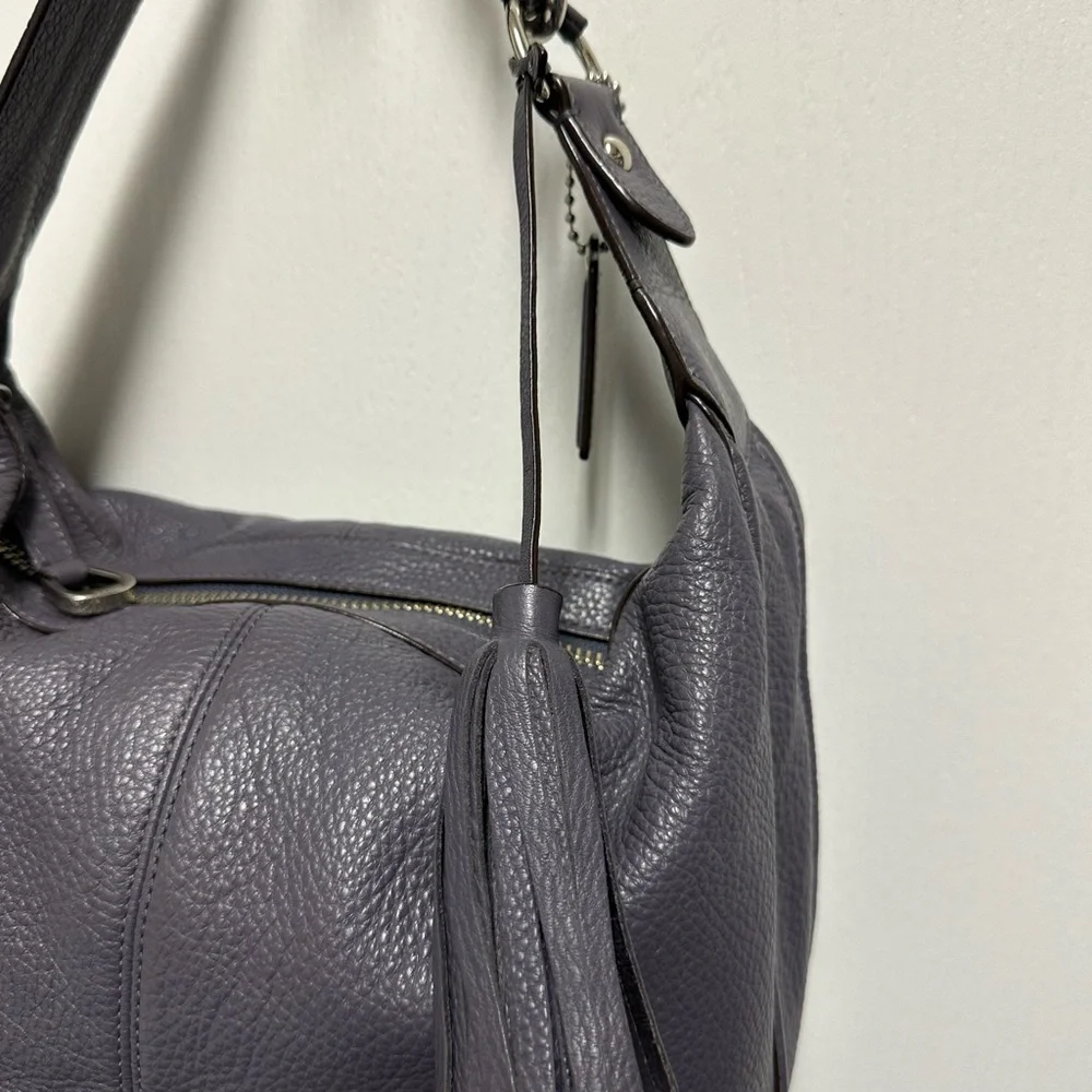 Coach Avery Leather Hobo Bag Gray - Picture 3 of 13